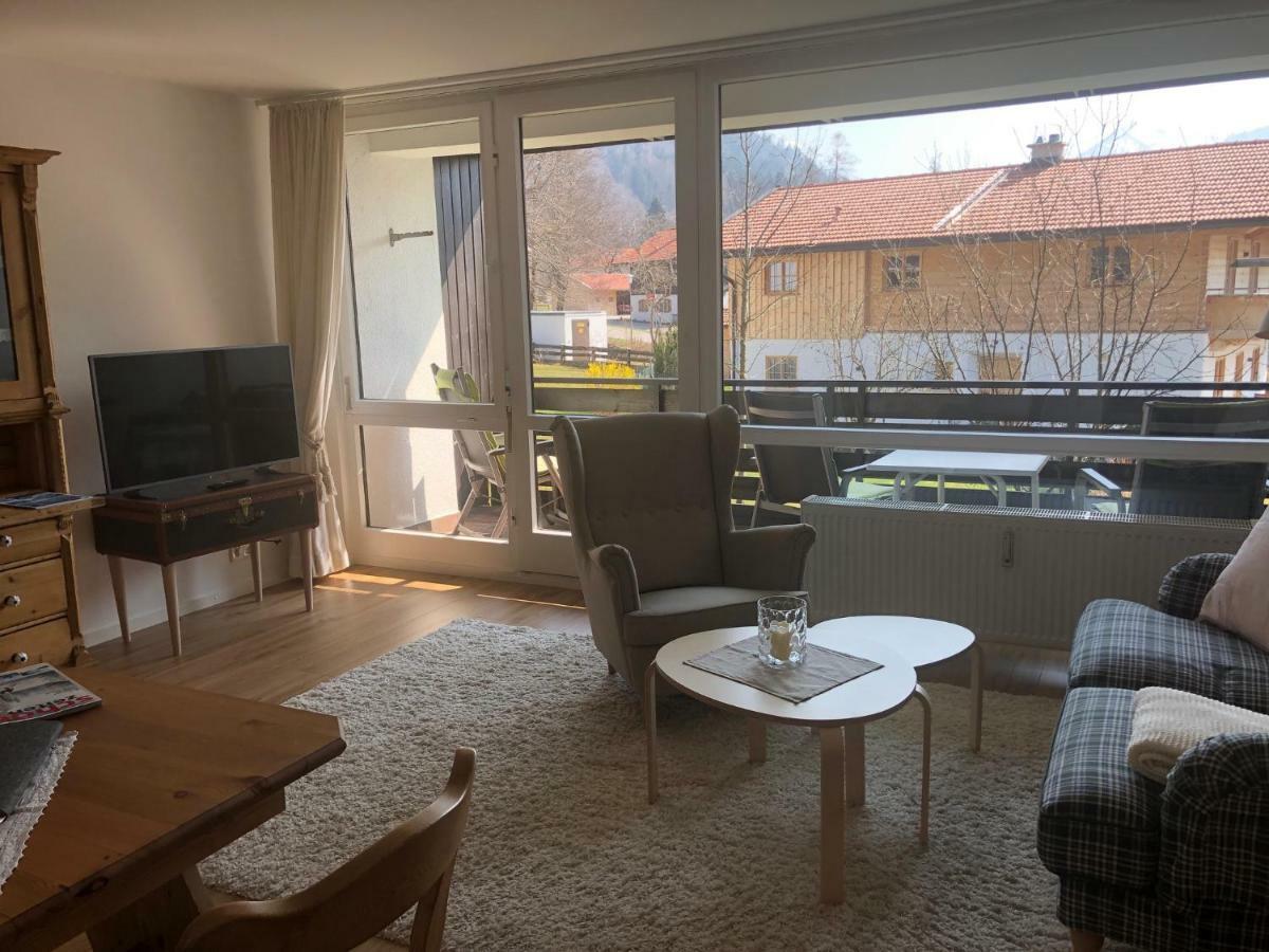 Wohnung Edelweiss - Wohnen Auf Zeit - Homeoffice - Nah Am See - Buchbar Ab 28 Naechte Schliersee Buitenkant foto